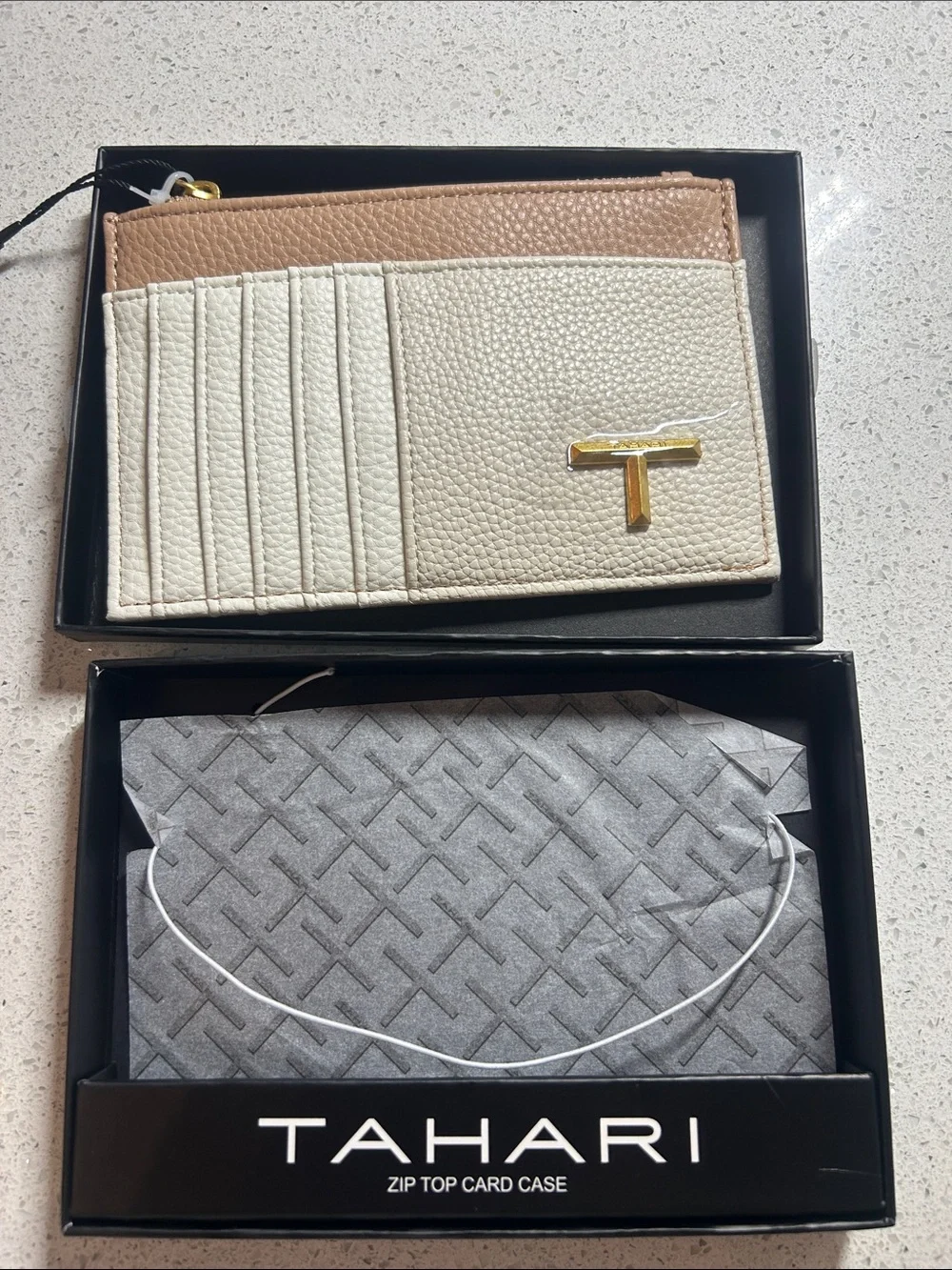 Tahari Cream and Tan Zip Card Case with Gold Accent